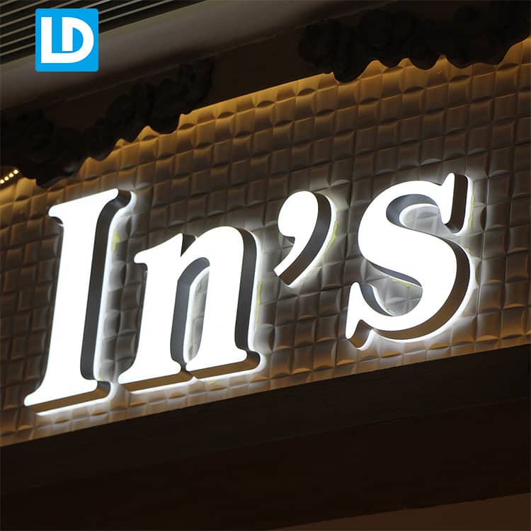 Fully illuminated dimensional Acrylic letters