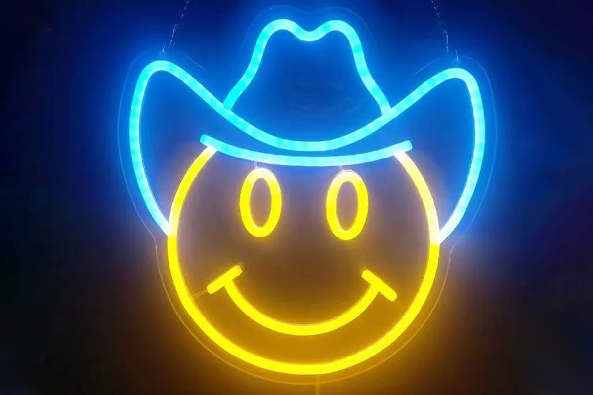 LED Sign Neon Smile